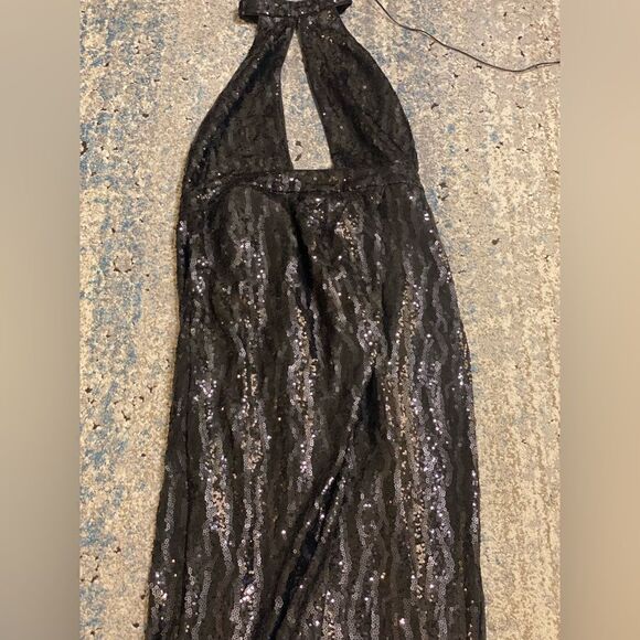 x REVOLVE Rick Gown in Black - Picture 8 of 8